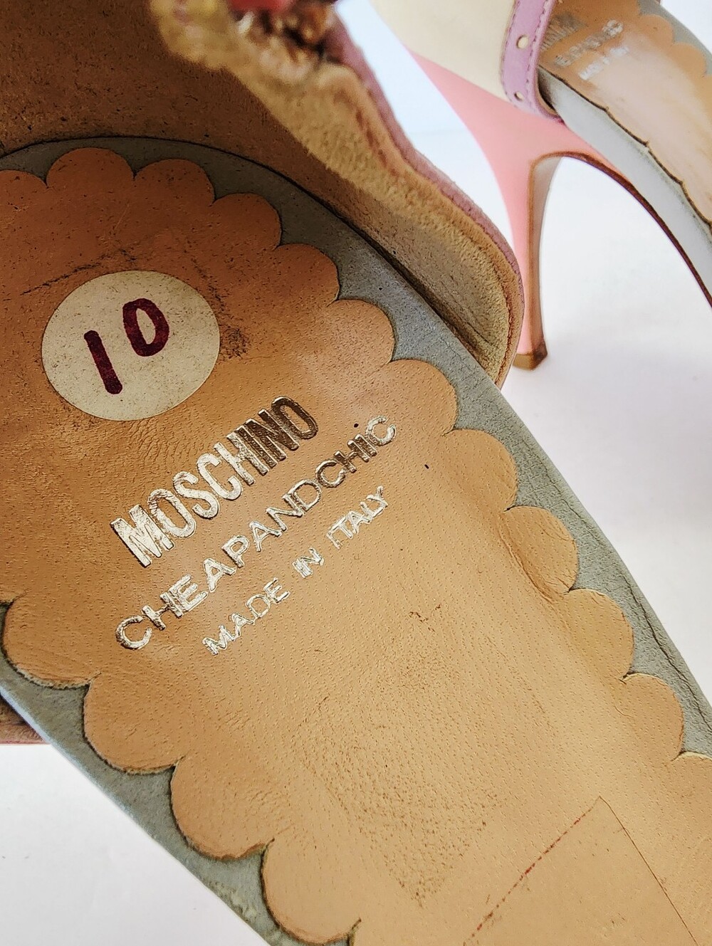 Vintage Moschino Cream Peep-Toe Heels with Pink Accents Size 40.5 - Picture 6 of 10